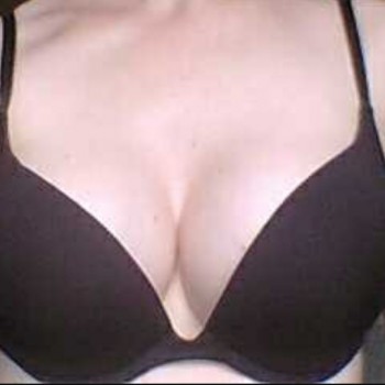 Profil de Elorie, 24 ans, Escort à Houyet (Namur)